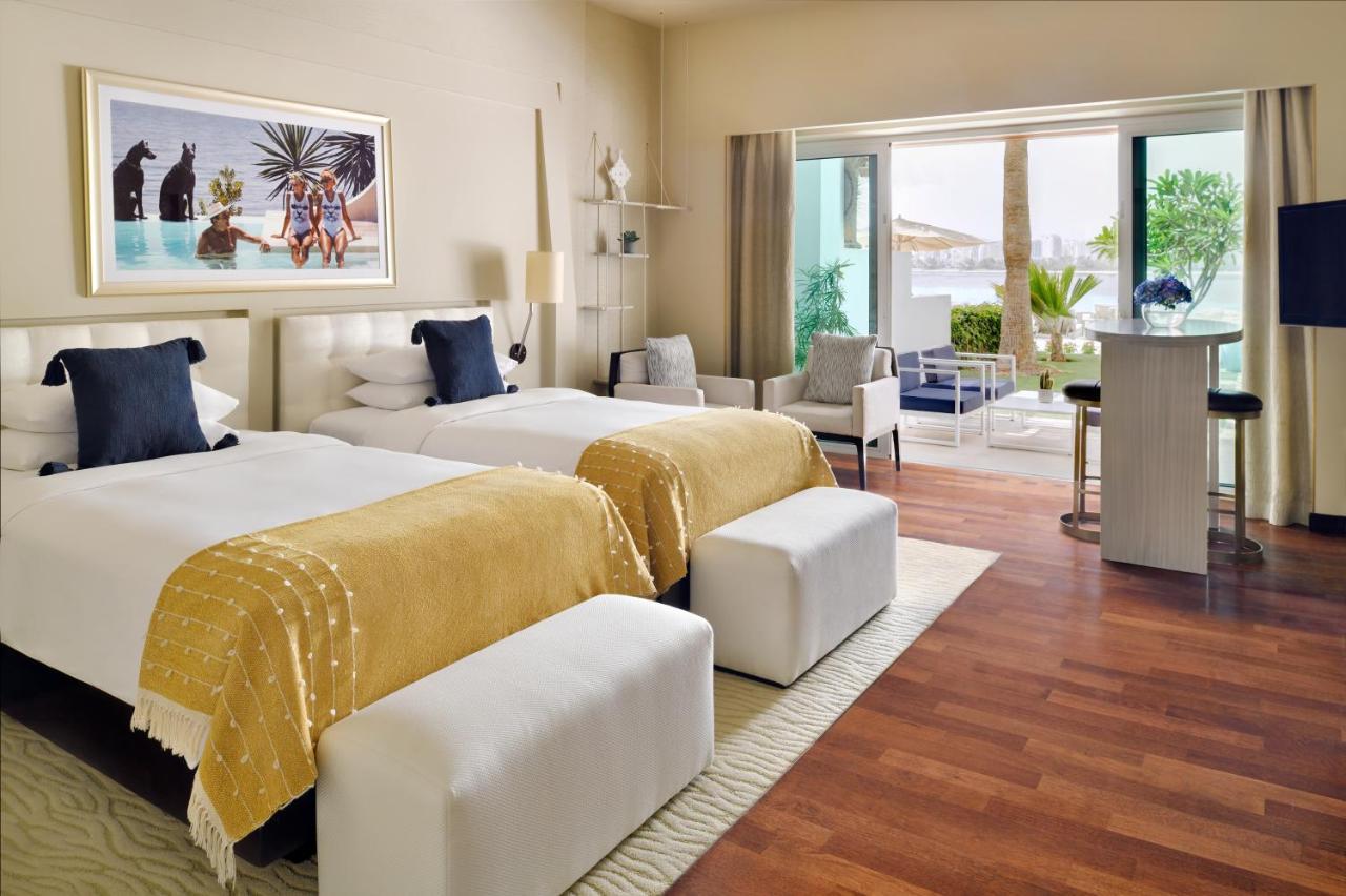 Hotel Park Hyatt Dubai Esterno foto A room at the Atlantis Paradise Island