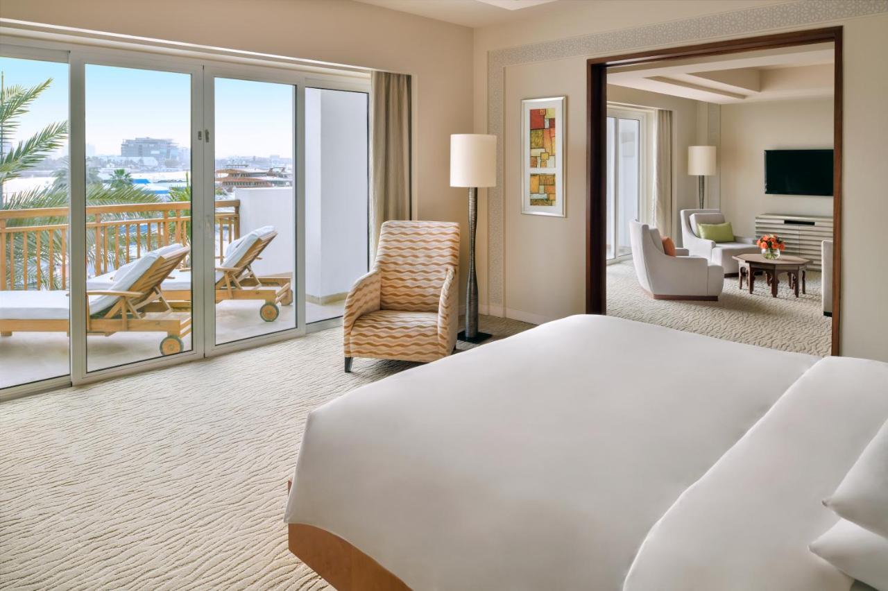 Hotel Park Hyatt Dubai Esterno foto A suite at the Atlantis Resort
