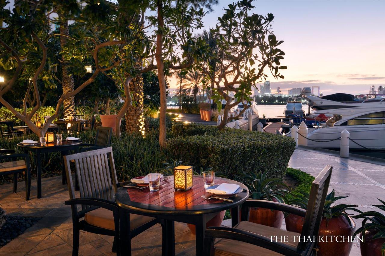 Hotel Park Hyatt Dubai Esterno foto The Thai Kitchen