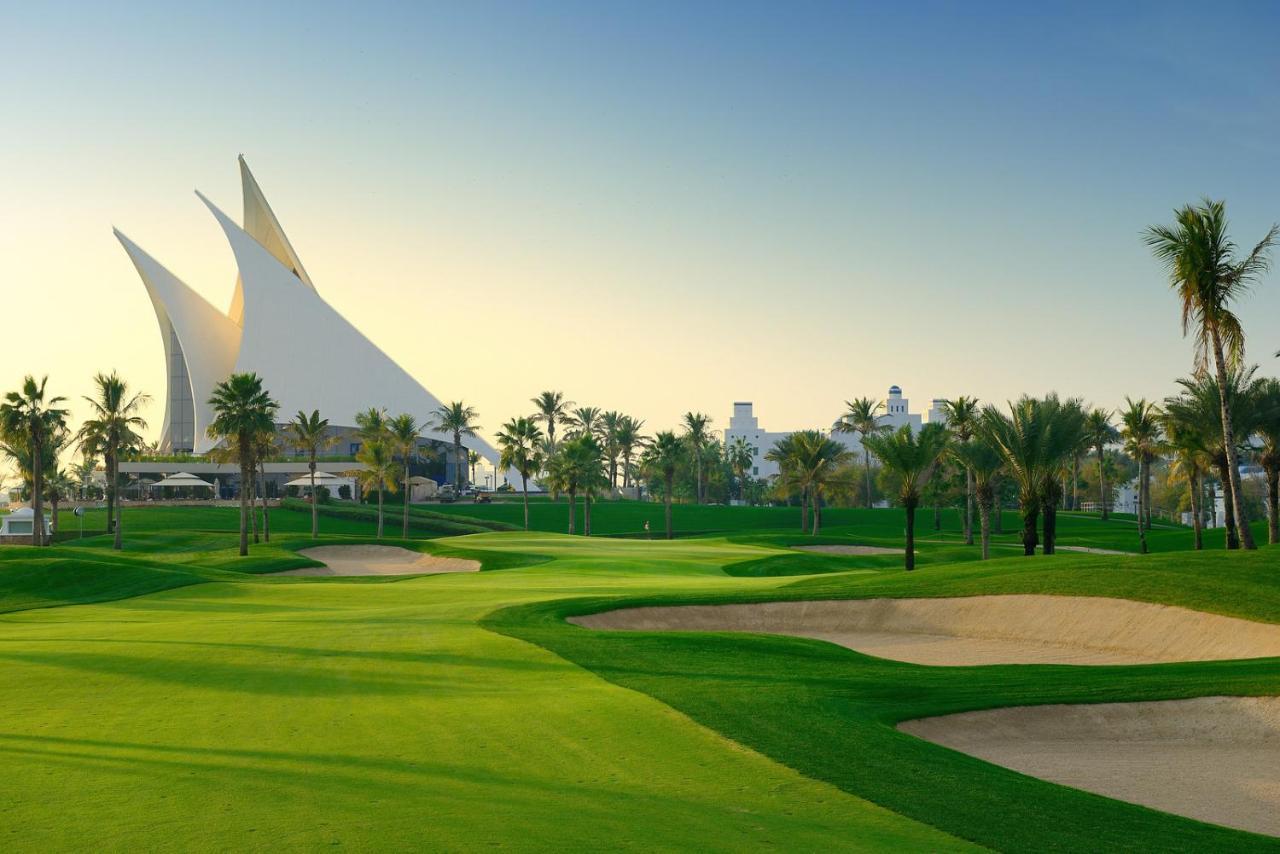 Hotel Park Hyatt Dubai Esterno foto Golf course at Jumeirah Atlantis