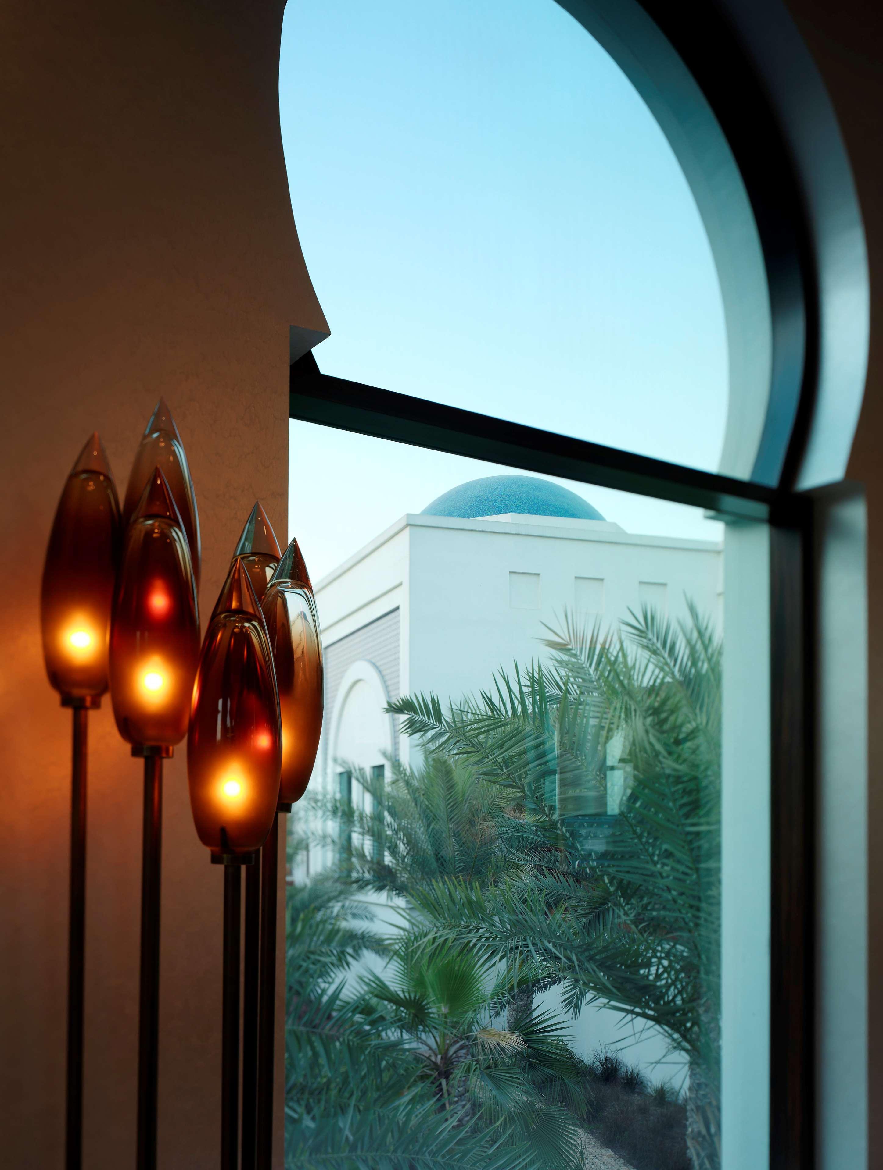 Hotel Park Hyatt Dubai Esterno foto The dome of the museum